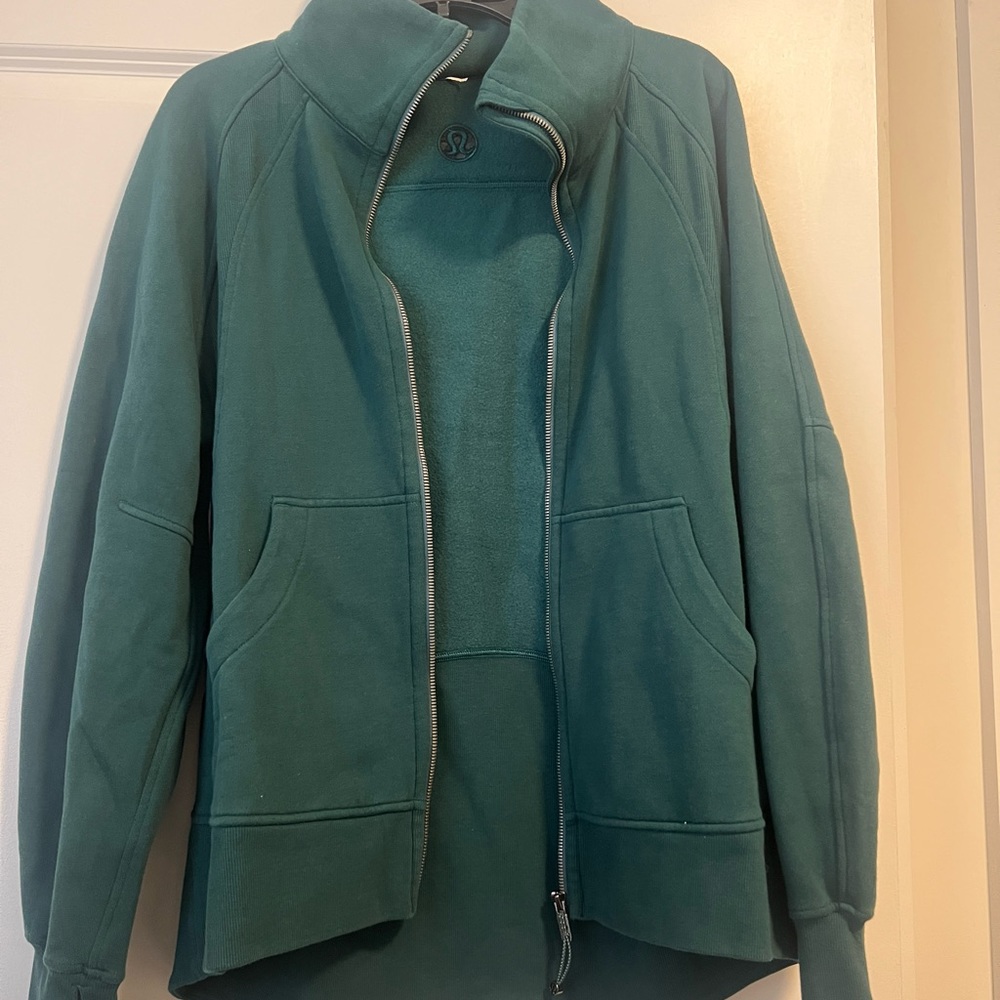 BNWOT: Lululemon Scuba Oversized Funnel-Neck Full Zip in Teal Size: M/L